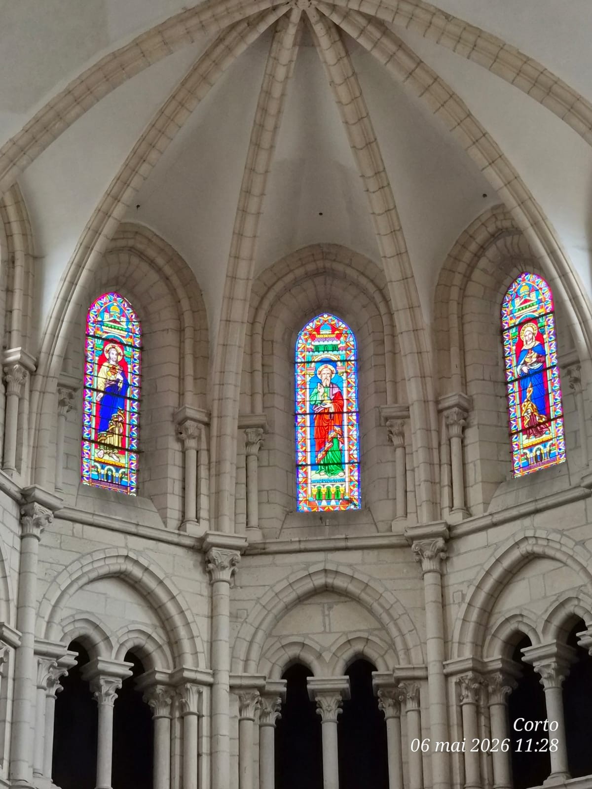 Eglise St Martin de Chablis (1)